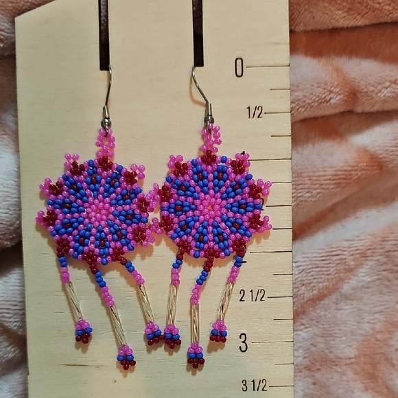 Handcrafted Beaded Dreamcatcher Earrings - Pink and Purple - Picture 1 of 1
